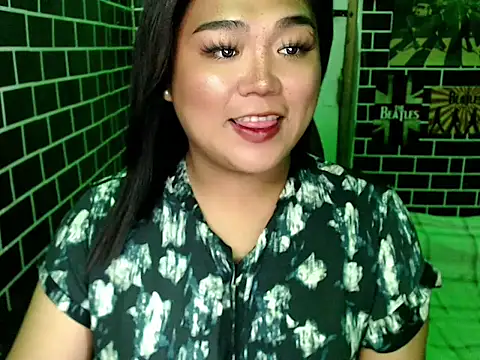 luluakovi 69 online show from 09-29-25, 08:46