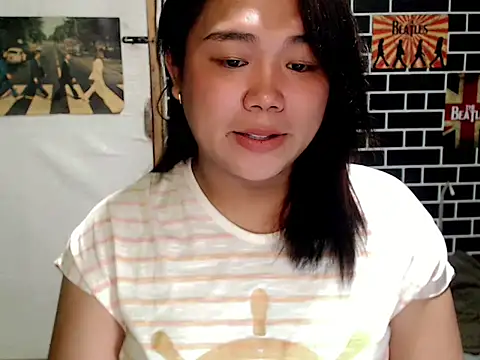 Snapshot of luluakovi_69 chatting on 03-15-26, 08:42 luluakovi 69 online show from 03-15-26, 08:42