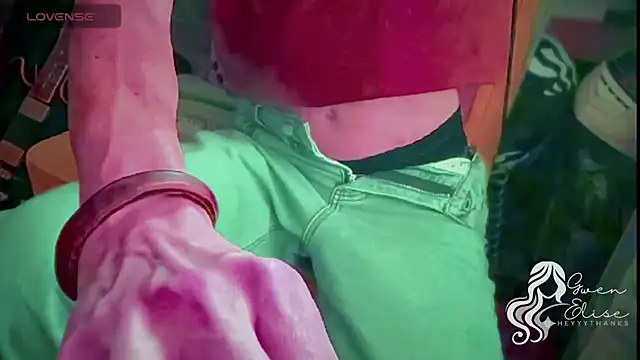 Snapshot of heyyythanks chatting on 11-11-25, 12:21 heyyythanks online show from 11-11-25, 12:21