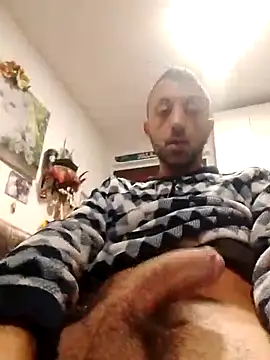 Snapshot of Blackmen_90 chatting on 12-15-25, 08:07 Blackmen 90 online show from 12-15-25, 08:07