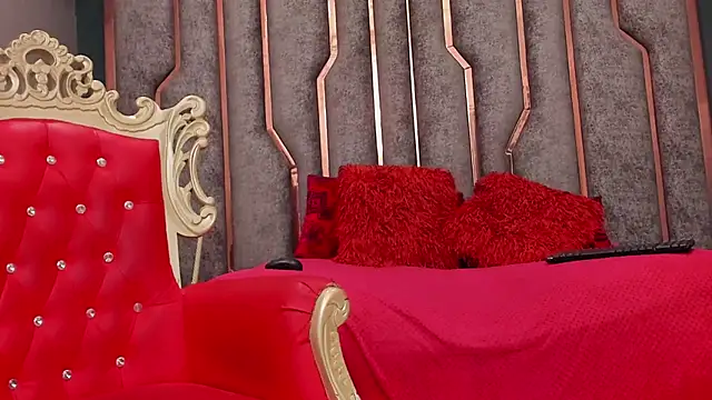 SienaFacchini online show from 10-10-25, 07:24