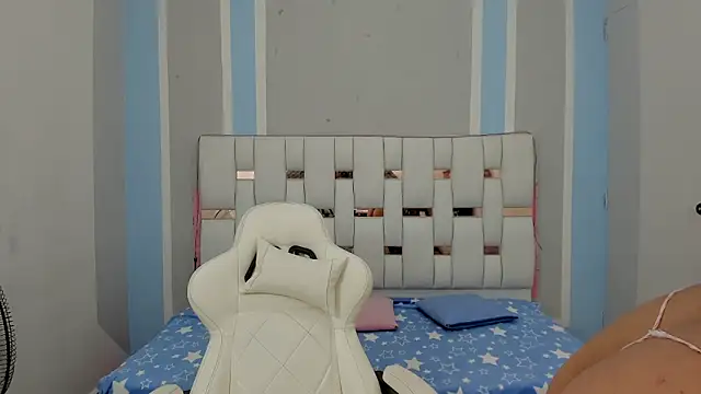 marsmith1 online show from 11-04-25, 04:44