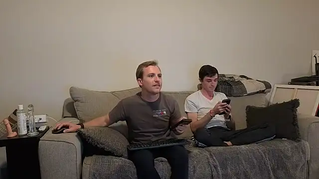 Snapshot of Drakerileyxxx chatting on 03-15-26, 12:38 Drakerileyxxx online show from 03-15-26, 12:38