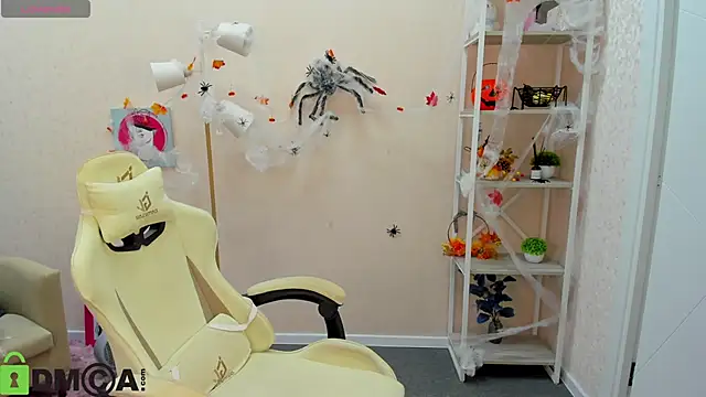 R0cket bunny online show from 10-24-25, 01:03