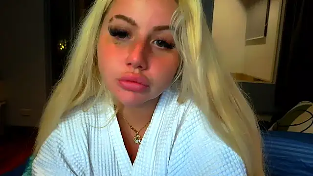 TiaDoll online show from 11-15-25, 11:51