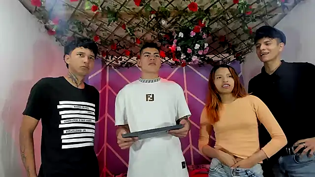 lau and boys18 online show from 10-12-25, 01:43