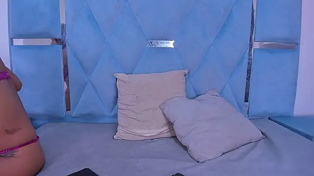 DaylesAndHarry online show from 10-17-25, 01:03