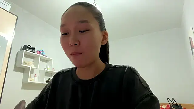 OraCowee online show from 09-30-25, 04:56