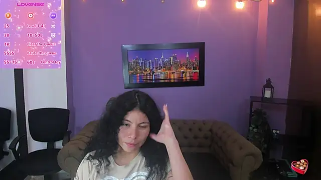 Snapshot of angelita_martins chatting on 10-19-25, 03:29 angelita martins online show from 10-19-25, 03:29