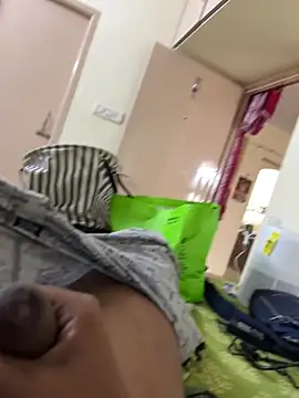 Snapshot of Harish0897 chatting on 11-05-25, 06:57 Harish0897 online show from 11-05-25, 06:57