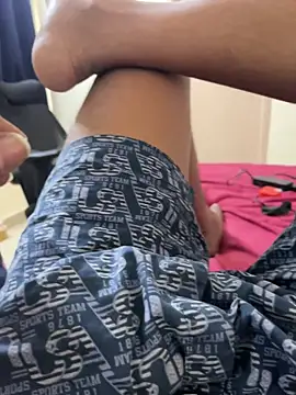 Snapshot of Harish0897 chatting on 11-18-25, 06:07 Harish0897 online show from 11-18-25, 06:07