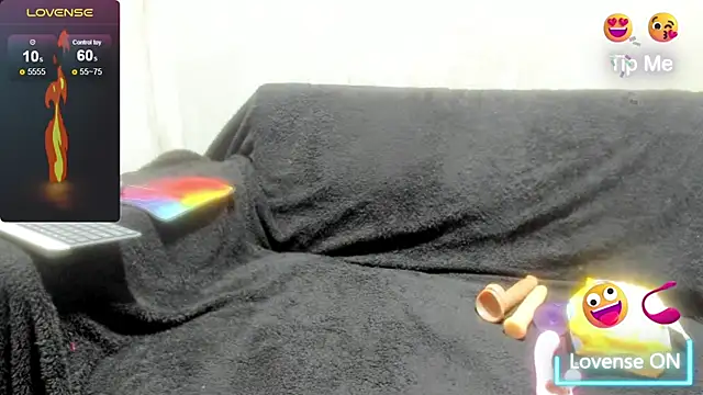 Snapshot of ivy_moon05 chatting on 04-09-26, 01:38 ivy moon05 online show from 04-09-26, 01:38