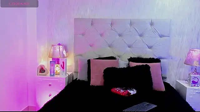 Pamelamiler   online show from 02-25-26, 12:26