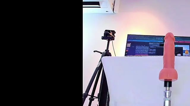 maily zanss online show from 10-15-25, 07:36