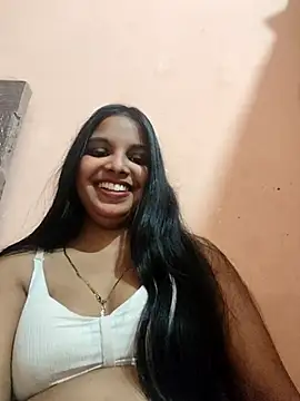 Maahhii 2 online show from 02-25-26, 07:01