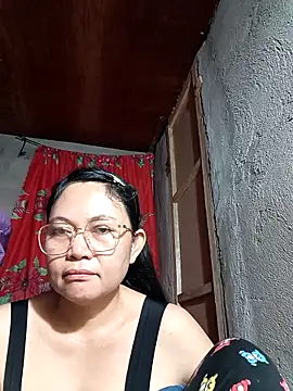 Everleigh mom online show from 10-15-25, 10:32