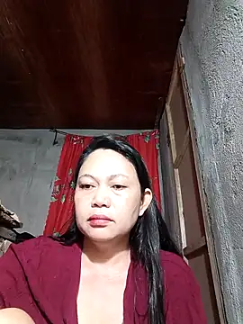 Everleigh mom online show from 11-26-25, 07:59