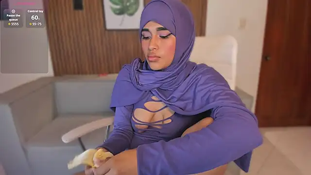 kayla hasab online show from 10-04-25, 02:42