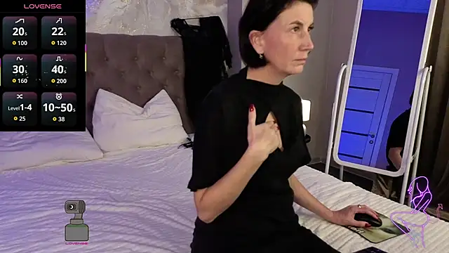 Lia Reyn online show from 10-02-25, 10:33