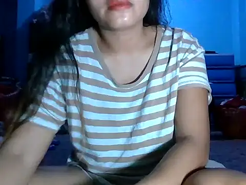 hardworkinggirl online show from 12-17-25, 04:24