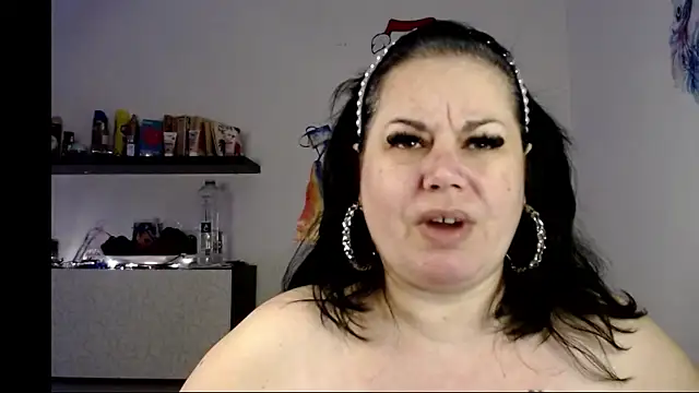 andreea2011 online show from 12-17-25, 07:14