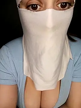 Lamia Queen  online show from 10-20-25, 05:57