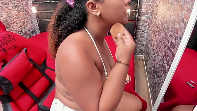 ALYANNA HOT  online show from 10-10-25, 11:31