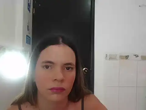 maira tf online show from 11-20-25, 04:12