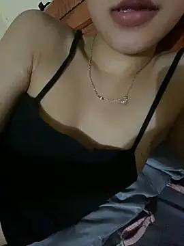 Snapshot of Sayhi_xo chatting on 09-12-25, 03:01 Sayhi xo online show from 09-12-25, 03:01