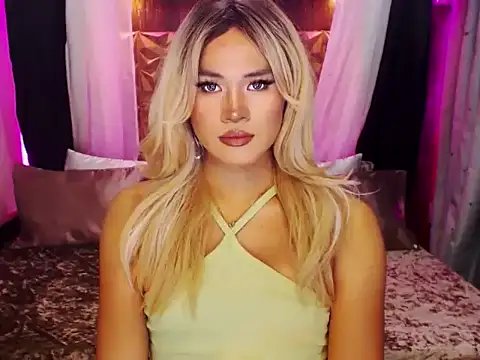 YllanaAltheaXxX online show from 10-09-25, 06:11