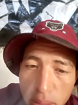 Snapshot of Narckse chatting on 10-20-25, 04:07 Narckse online show from 10-20-25, 04:07