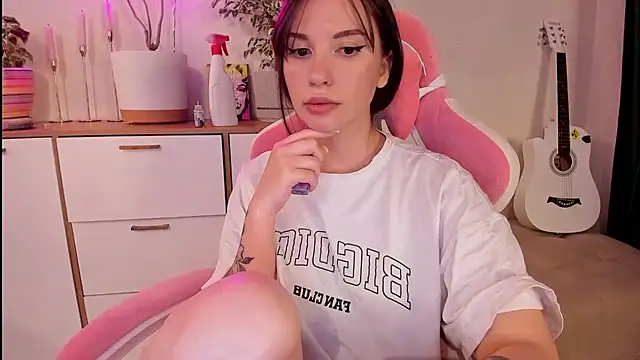 Voytinyme online show from 10-15-25, 06:30