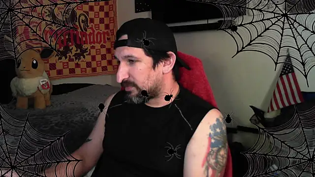 DevilPup75  online show from 10-05-25, 03:38