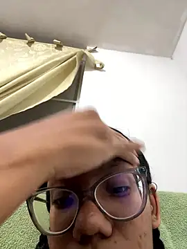 Valen1800 online show from 01-08-26, 11:29