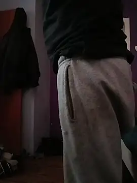 Thoma9034 online show from 11-12-25, 05:57