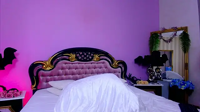 Snapshot of BellaHex chatting on 11-03-25, 06:09 BellaHex online show from 11-03-25, 06:09