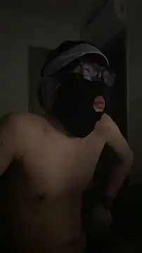 Snapshot of Ryder_ chatting on 11-17-25, 10:04 Ryder online show from 11-17-25, 10:04