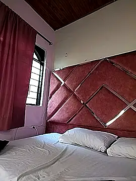 sara-lopez1 online show from 11-22-25, 07:13