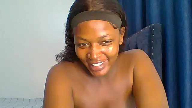 Snapshot of Curvy_Scarlet chatting on 09-22-25, 05:15 Curvy Scarlet online show from 09-22-25, 05:15