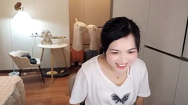 Snapshot of XiaoAnQi chatting on 11-08-25, 01:22 XiaoAnQi online show from 11-08-25, 01:22