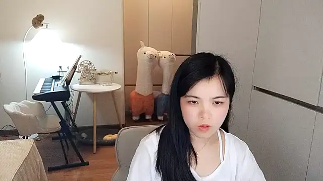 Snapshot of XiaoAnQi chatting on 11-16-25, 02:55 XiaoAnQi online show from 11-16-25, 02:55