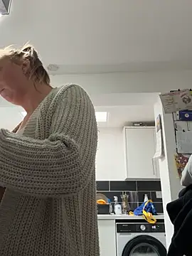 JustYourNormalCouple online show from 11-20-25, 10:37