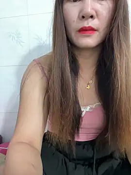 Moan Mary online show from 11-10-25, 07:46