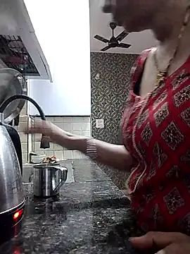 Soniya Roy online show from 11-08-25, 11:10