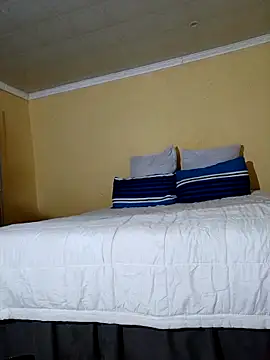 BellsStyles online show from 10-30-25, 03:35