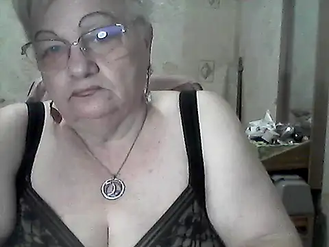 NatalieNorth online show from 09-22-25, 08:11