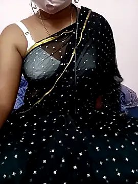 Cute Renuka online show from 10-11-25, 05:22