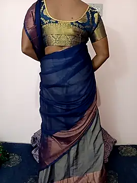 Cute Renuka online show from 11-20-25, 06:46