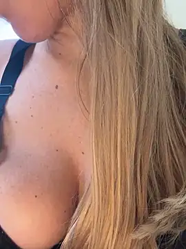 sailor titti online show from 10-18-25, 11:44