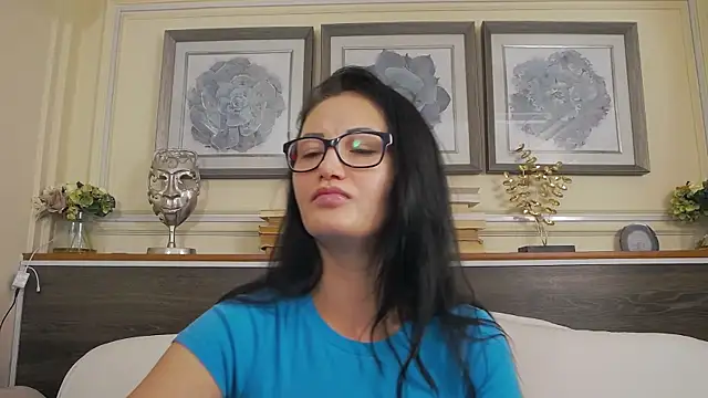 HellenDesire online show from 11-14-25, 03:49